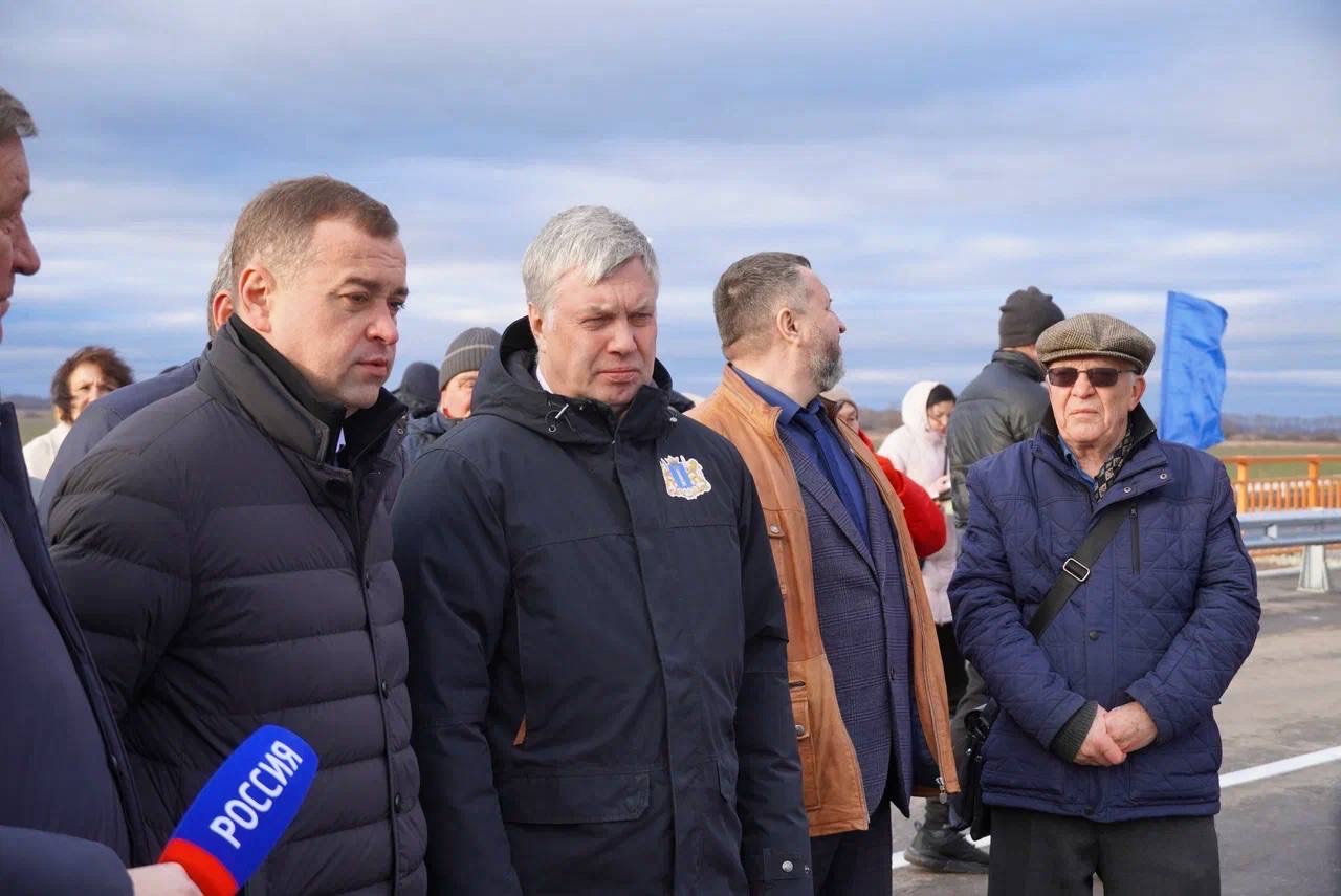 В рабочем поселке Ишеевка Ульяновского района открыли движение по отремонтированному мосту через реку Свиягу